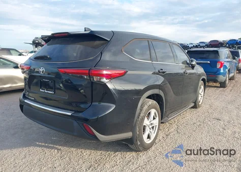 2021 Toyota Highlander L из США, поврежденный, VIN 5TDCZRAH5MS082175